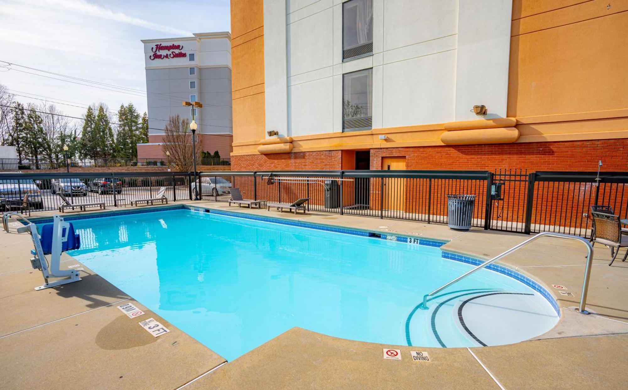 Hyatt Place Atlanta Airport North Колледж Парк Экстерьер фото
